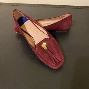 Stuart Weitzman Burgundy Loafers with Gold Accent Women’s Size 6.5M Dress Shoes
